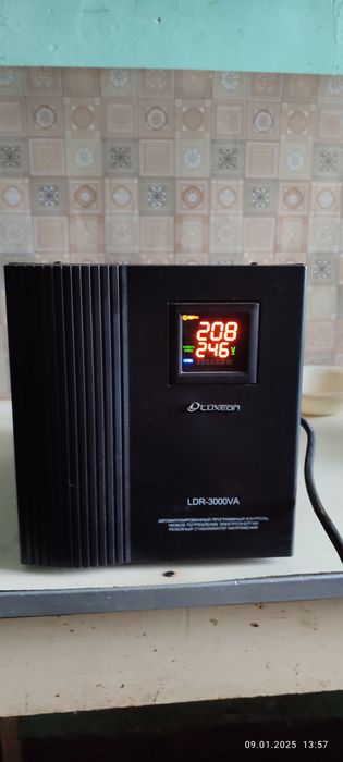 Автоматичний стабілізатор напруги