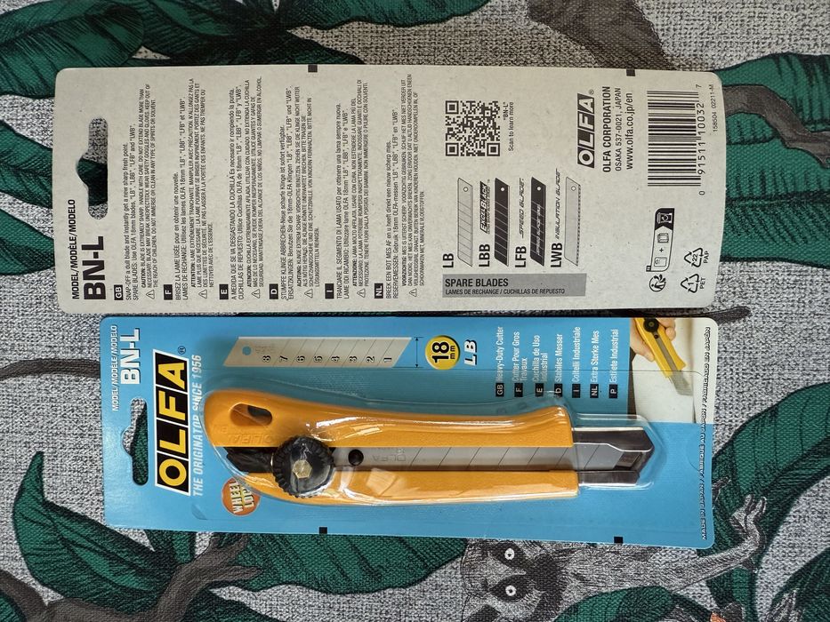 Ніж Нож малярный Olfa BN-L под лезвие 18мм з фиксатором Tajima