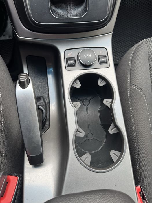 Продам терміново Ford Kuga 2015, II покоління, 2.0D AT (150 к.с.) 4WD