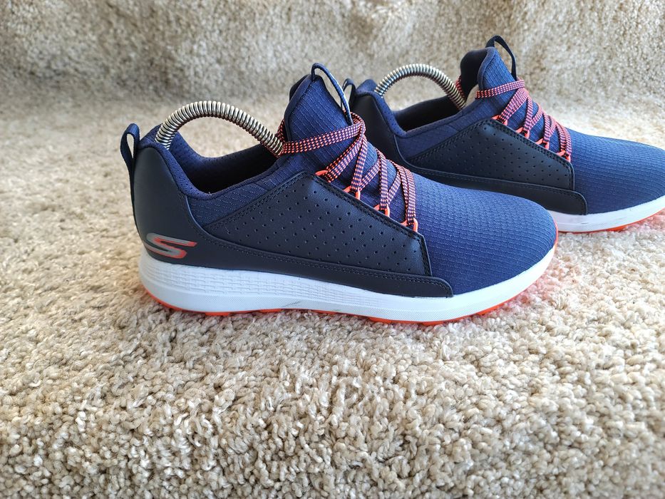 SALOMON, SKECHERS р 40-41 Оригинал! Трекинговые беговые кроссовки