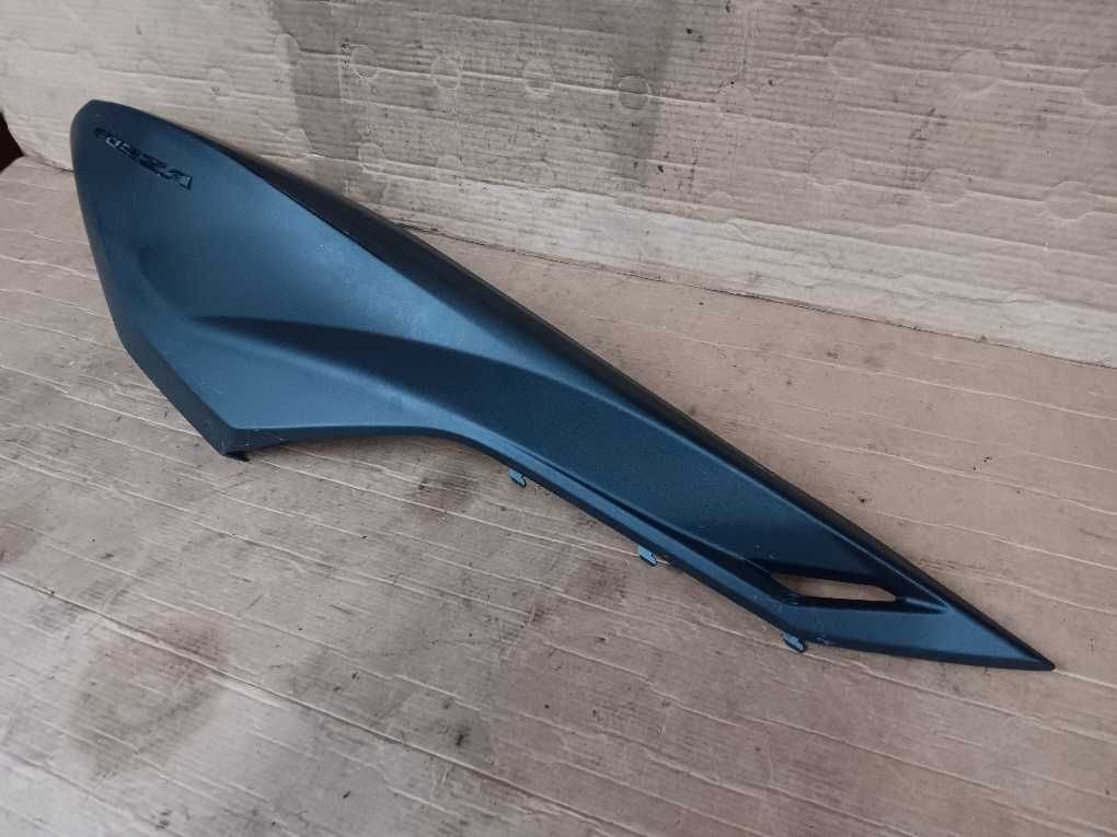 Carenagem traseira direita Honda NSS125 / 350 Forza versão 2021 a 2025