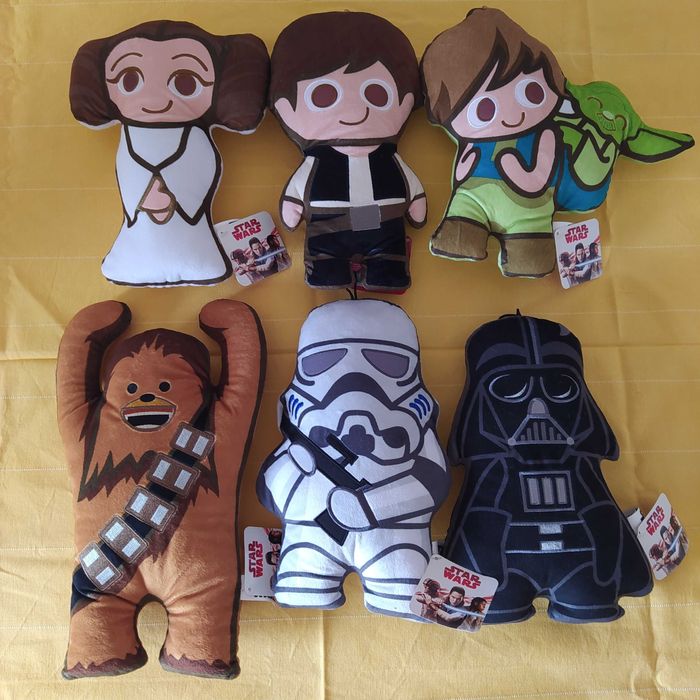 Conjunto completo 6 bonecos peluche Disney Star Wars