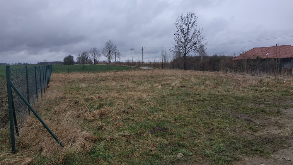 Działka w Chynowie