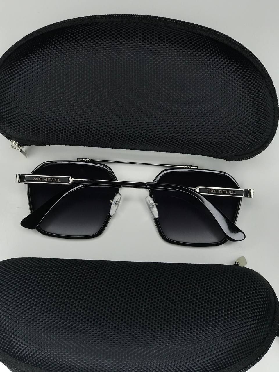 Солнцезащитные очки Van Regel черные квадратные с двойной переносицей