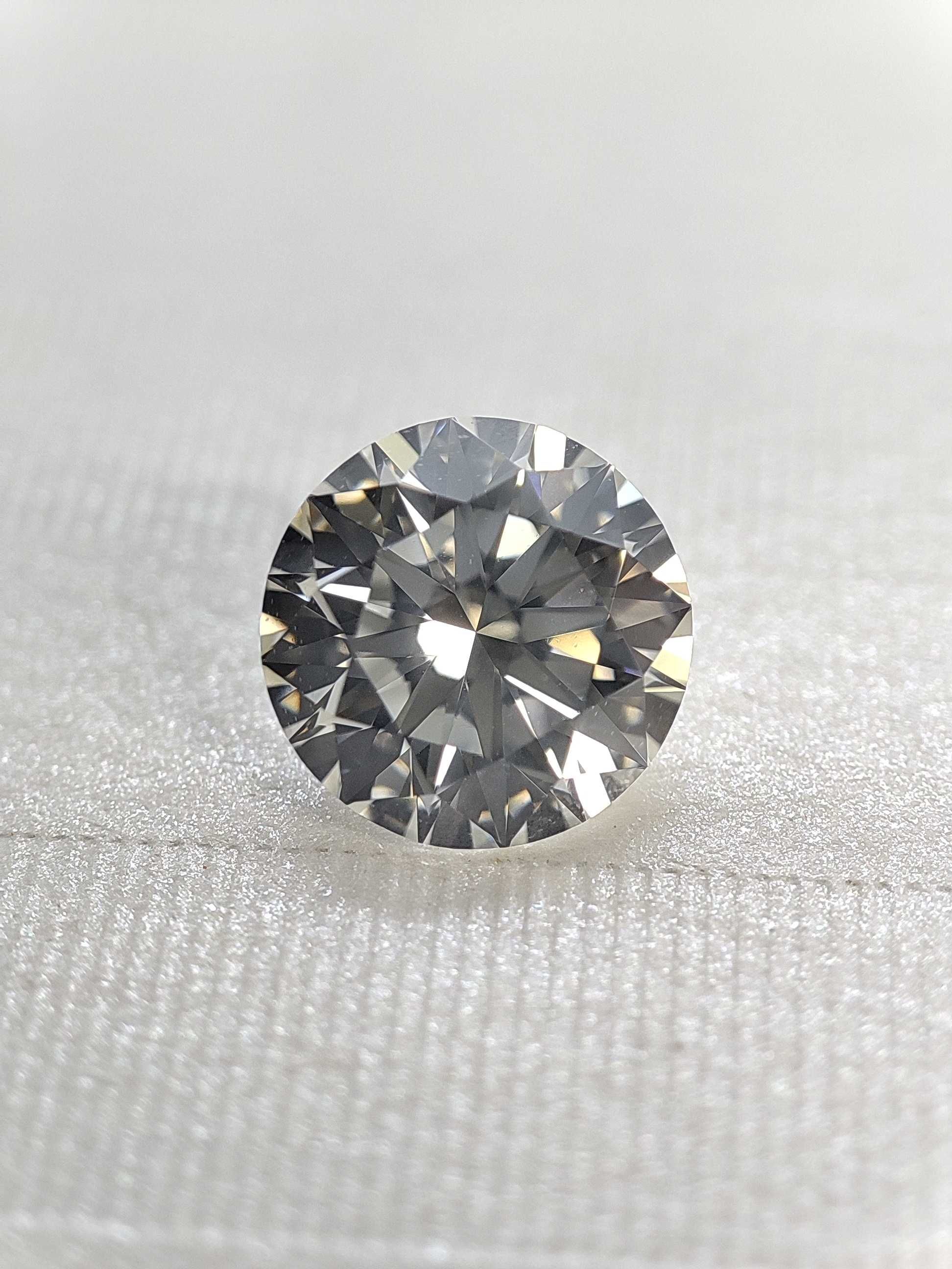 Diament Brylant 0.53ct., H/SI1, 3xEx. Raport GIA.