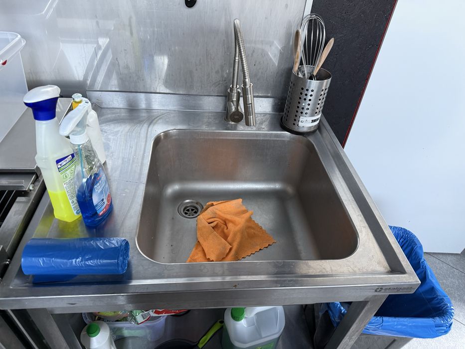 Zlew gastronomiczny 80x75x85 z polka