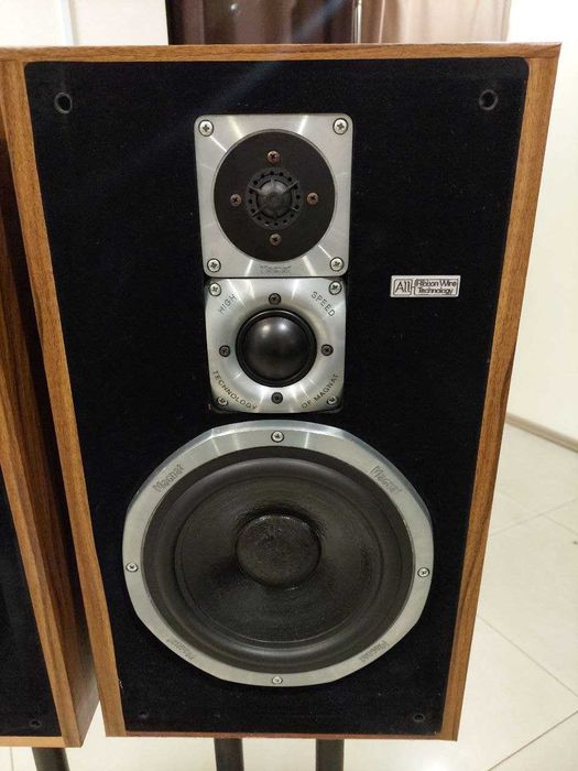 Активна акустика MAGNAT Transpuls 26A 3-смуги