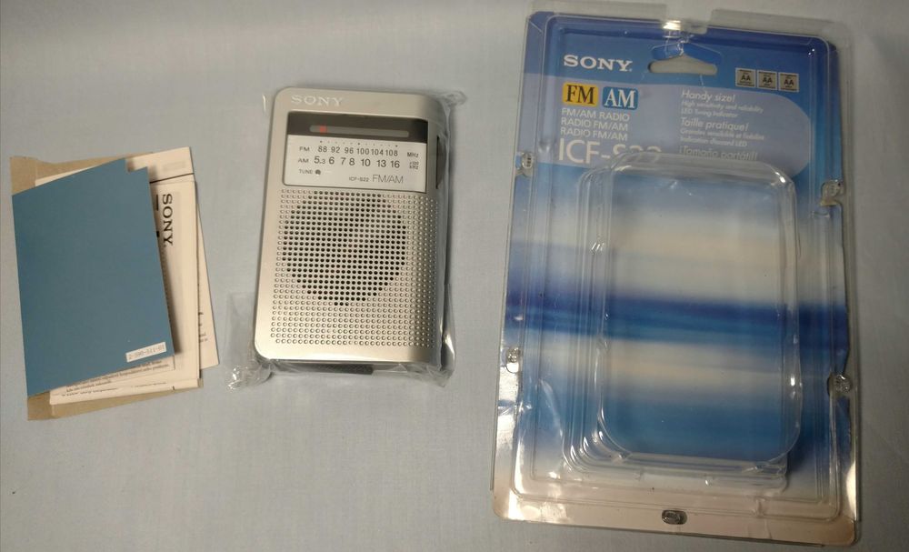 Портативне радіо Sony ICF-S22 AM/FM