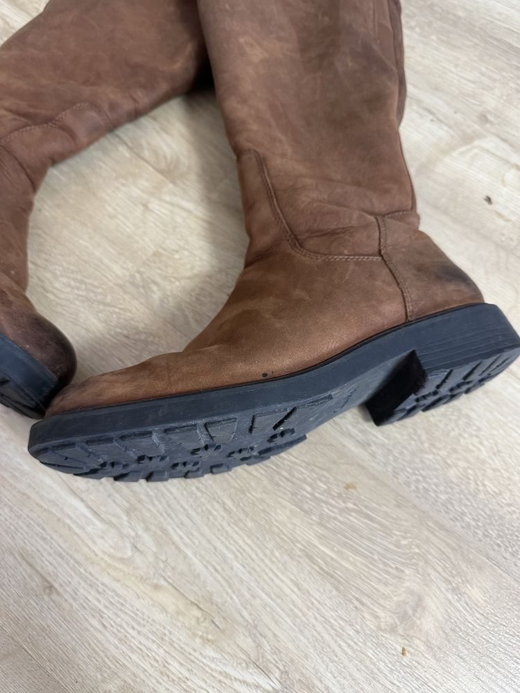 Шикарні чоботи clarks 39 р