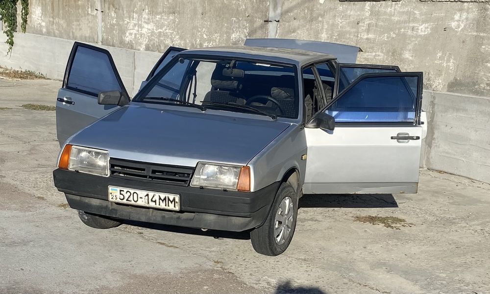 Ваз 21099 в чудовому стані