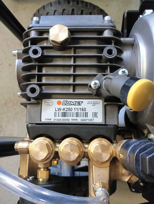 Sprzedam myjkę ciśnieniową COMET K 250 15/160 PROMOCJA!!!
