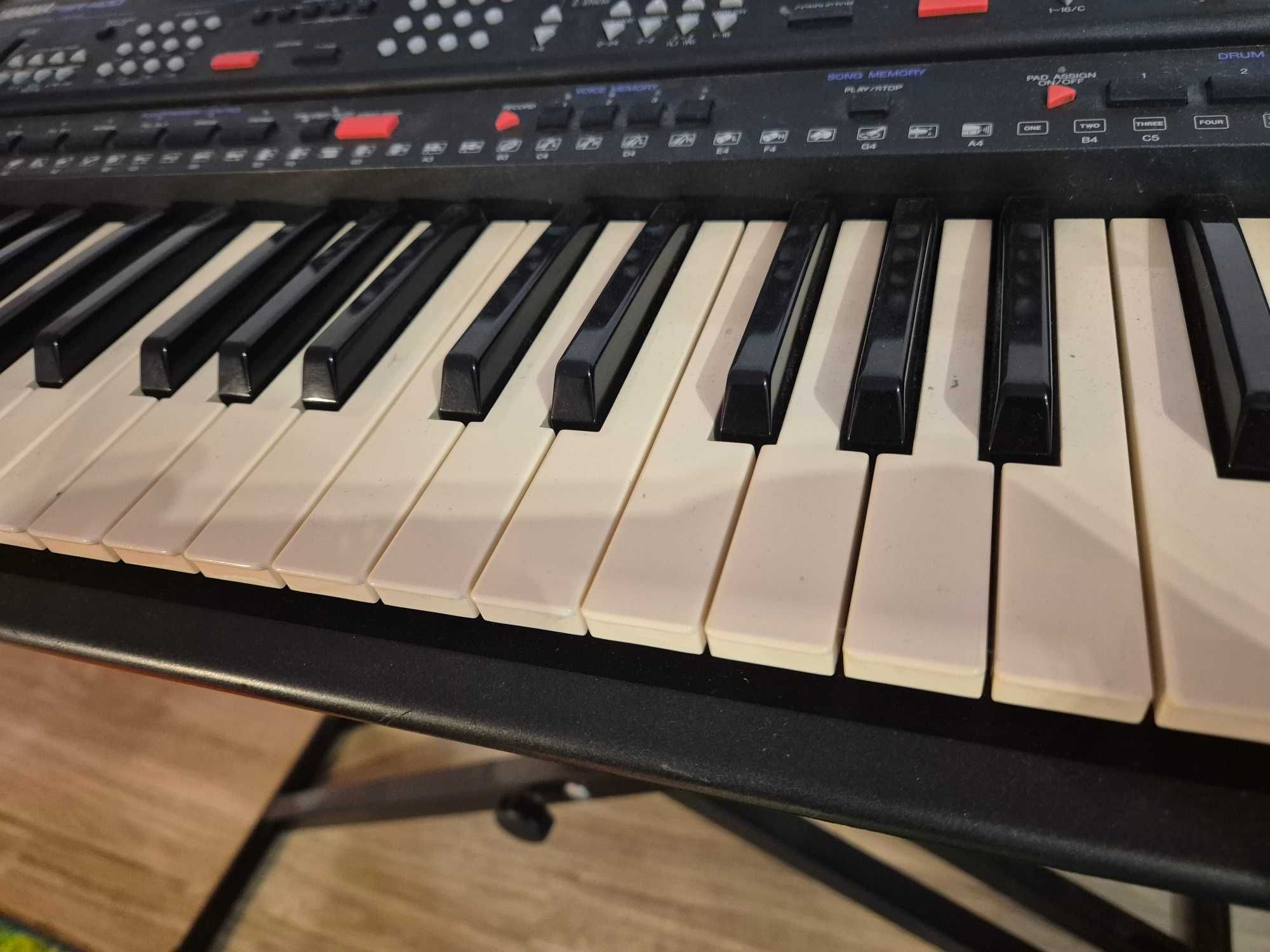 Syntezator Keyboard Yamaha PSR-400 stan idealny z zasilaczem Organy