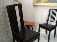 krzesła - siedzenia skóra - stan niemal że idealny - cena za sztukę
