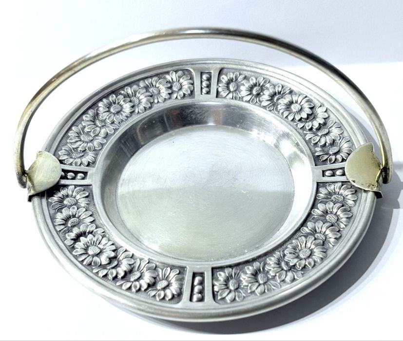 Lindissima antiga aneleira com asa em prata contrastada Leitão & Irmão