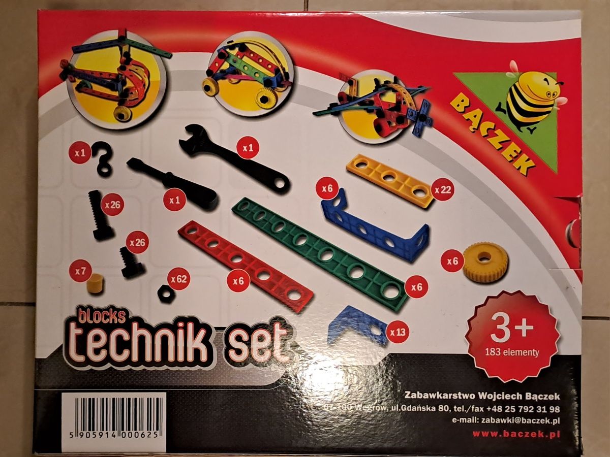 Zestaw technika, puzzle do nauki angielskiego