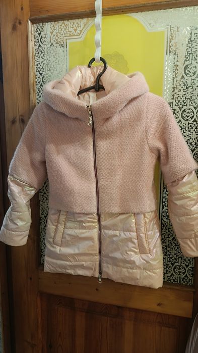 Куртка осень-весна  на рост 128-134см