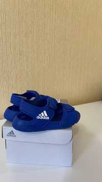 Босоніжки adidas 23р