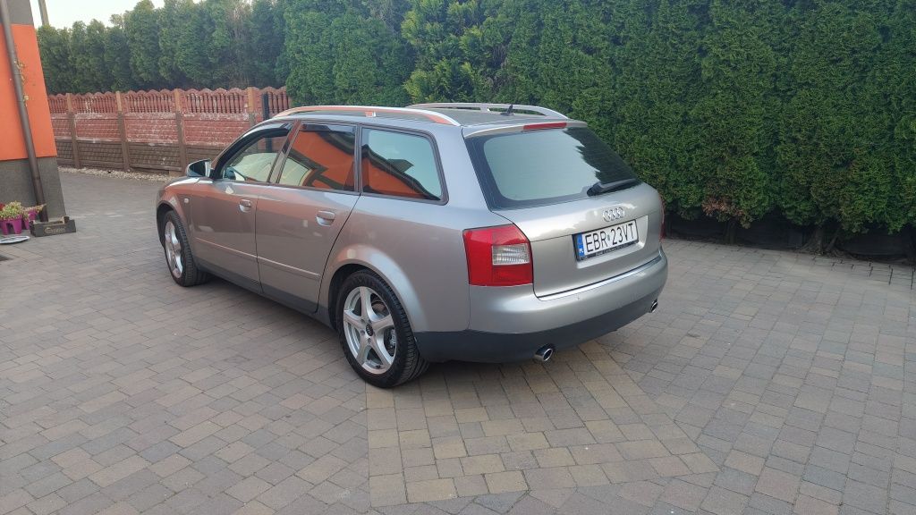 Audi A4 B6 2002r 2,4 V6 Benzyną + LPG