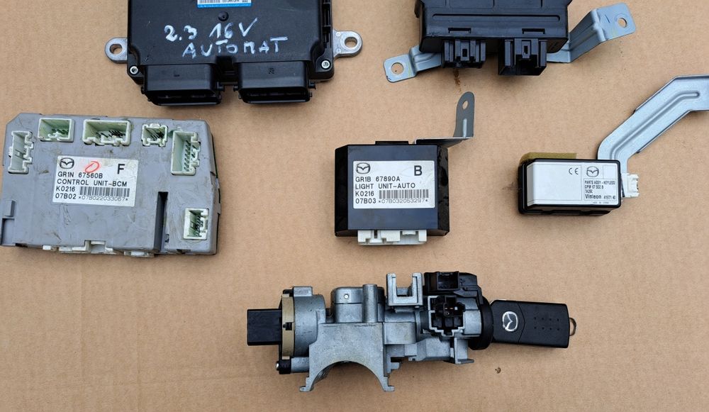 Mazda 6 Zestaw startowy 2.3 16v automat