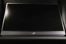 Monitor Asus XG17AHPE