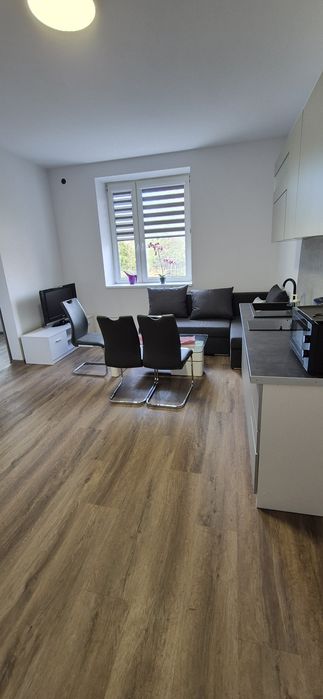 Mieszkanie 2 pokoje z aneksem kuchennym parter