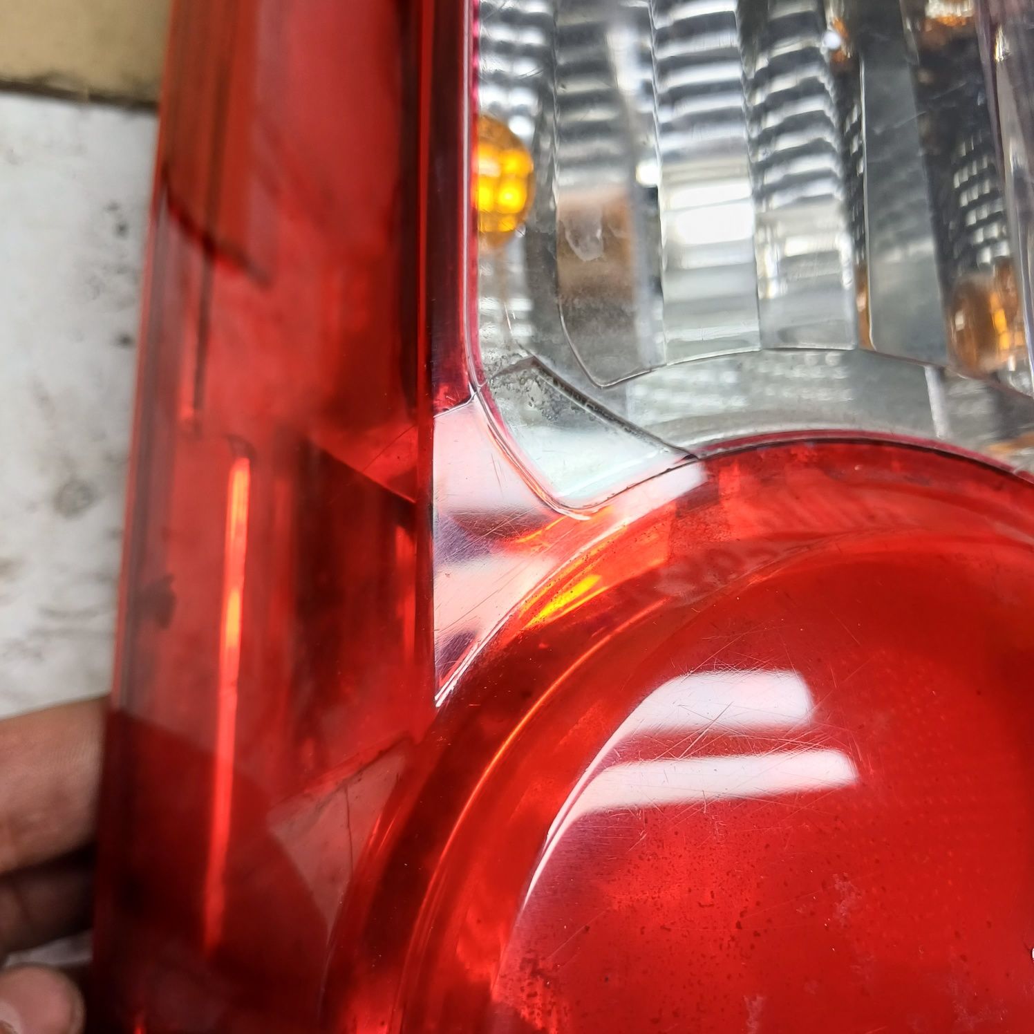 Citroen Berlingo 2 08-12r задні стопи ліхтарі фанарі фари