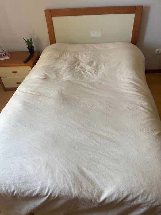 Mobília madeira quarto