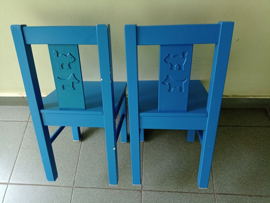 Ikea Kritter zestaw stolik i 2 krzesła