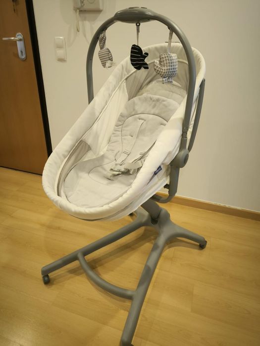 Chicco Baby Hug 4 em 1 + kit Papa