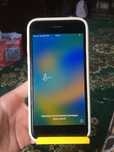 iPhone 8 • 128 ГБ • Червоний