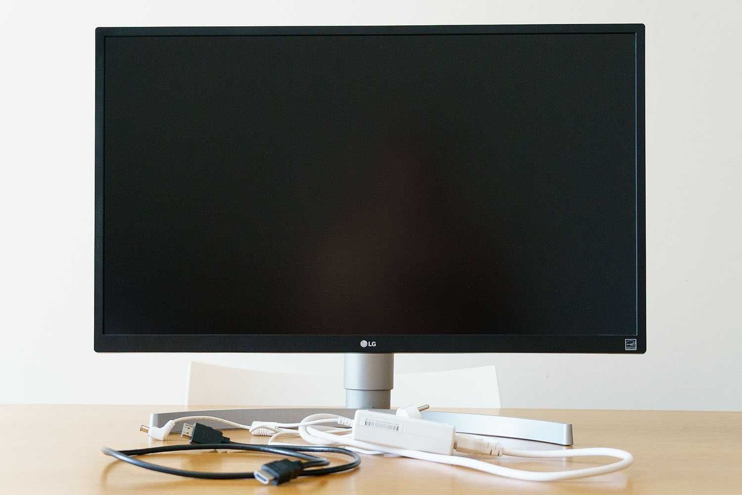 Monitor 4K 27" - LG 27UL550