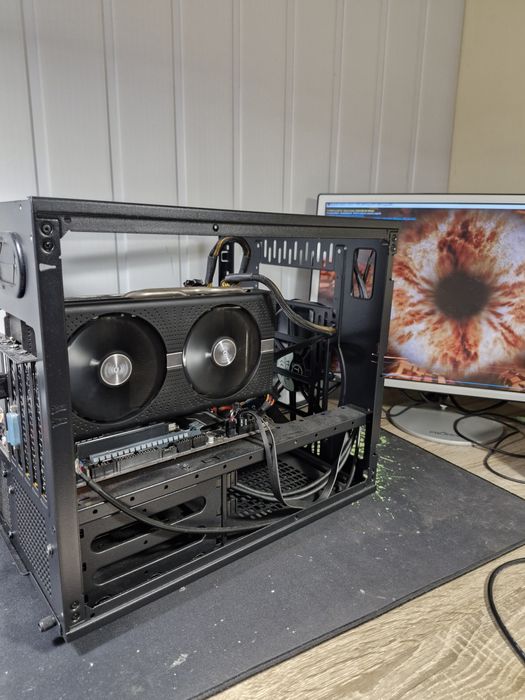 Видеокарта SAPPHIRE NITRO + Radeon RX 570 8GB