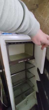 холодильник домбасс