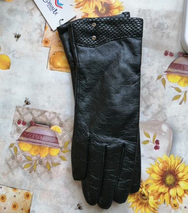 Нові шкіряні рукавиці жіночі!
