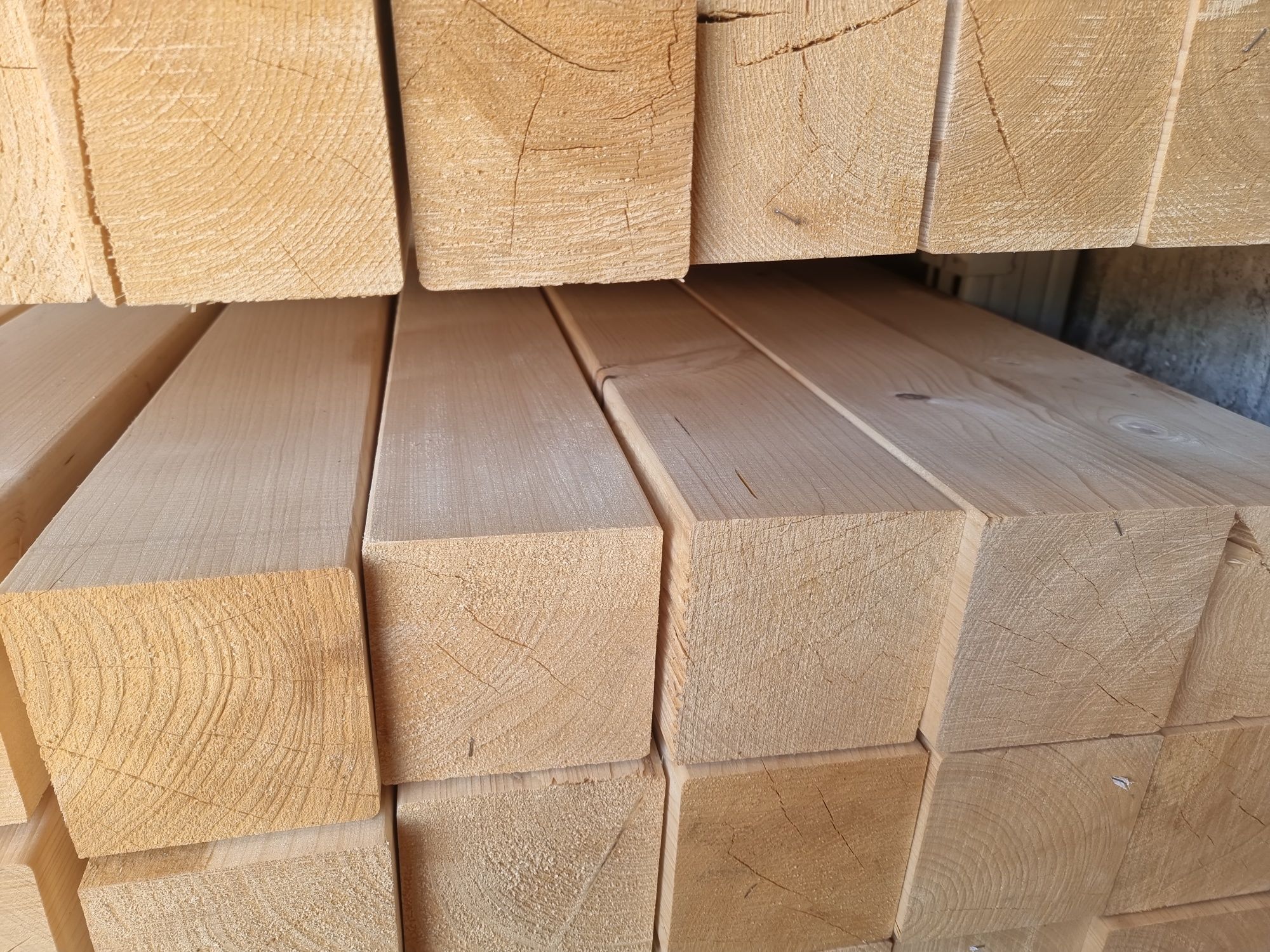 Krawędziak C24, belki, łata, strugane suche