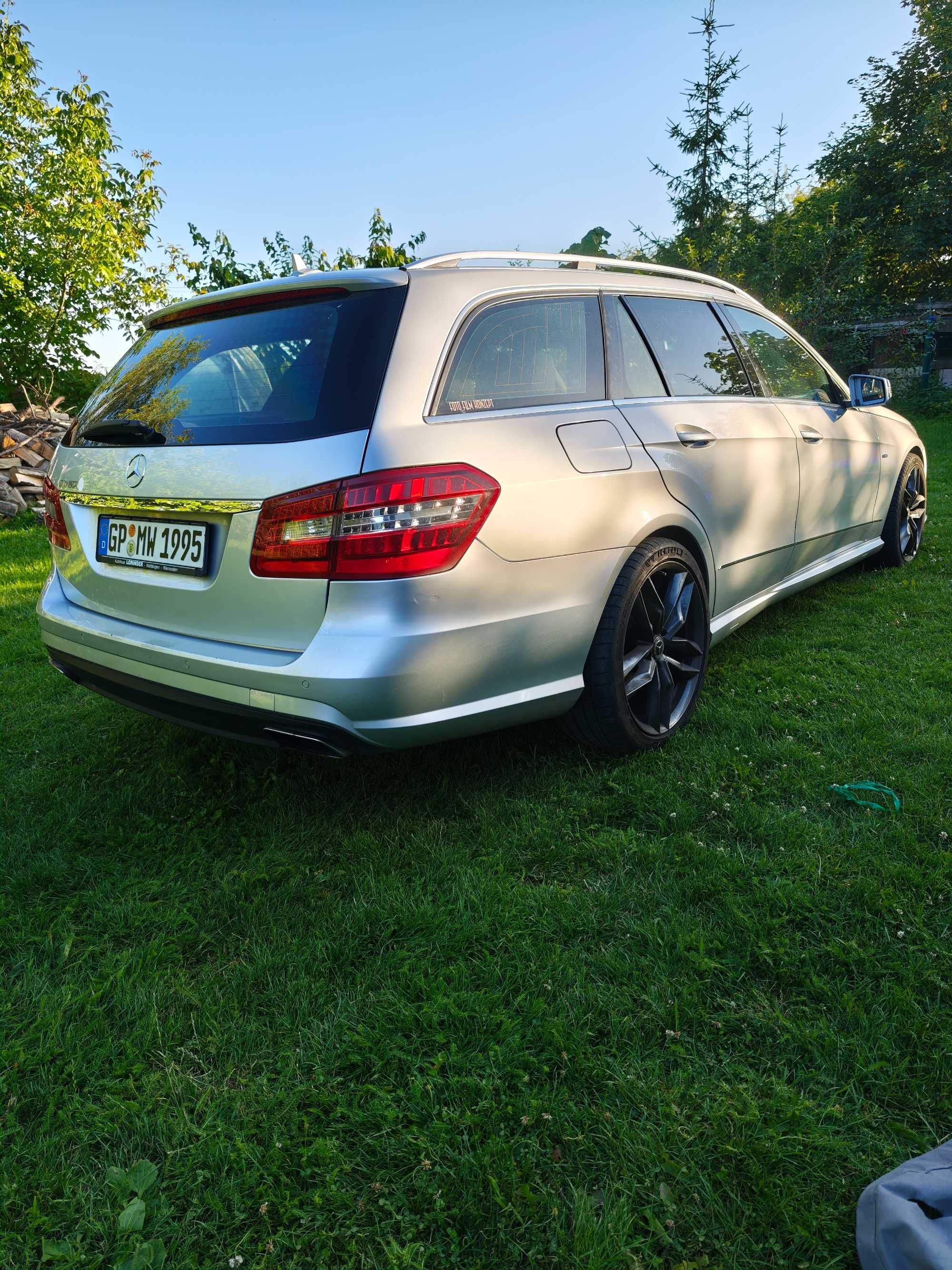 Mercedes Klasa E 350 T CDI DPF BlueEFFICIENCY 7G-TRONIC Avantgarde AMG