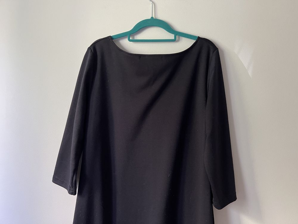 Granatowa sukienka z lezka z przodu Sultex roz. 42 / XL