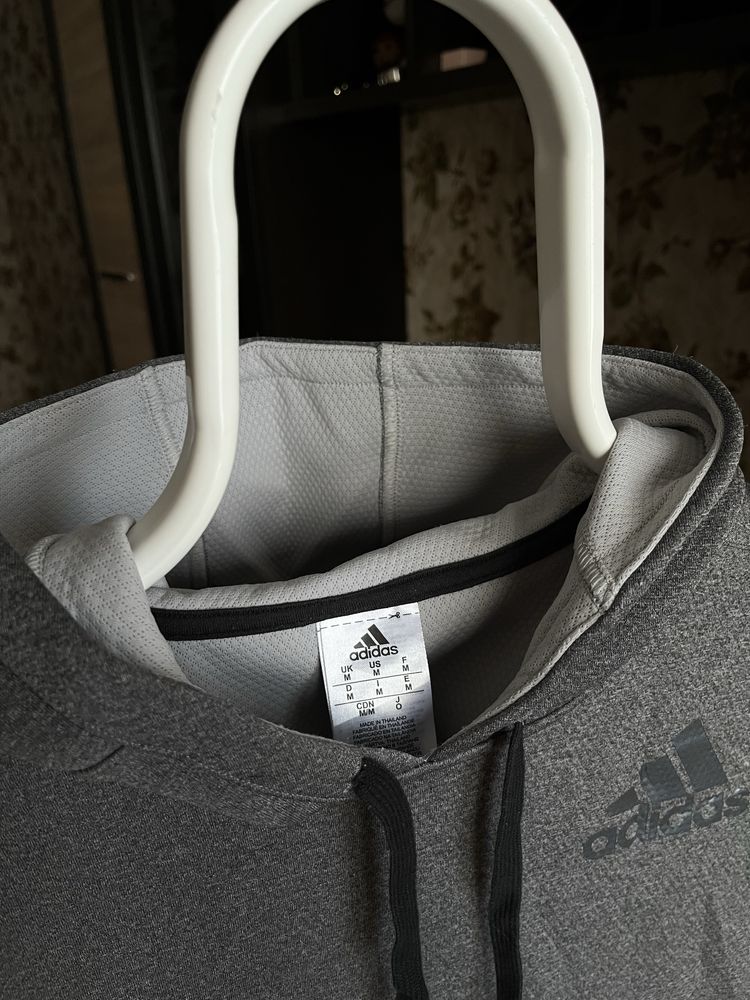 Жилетка Adidas Climalite Размер M