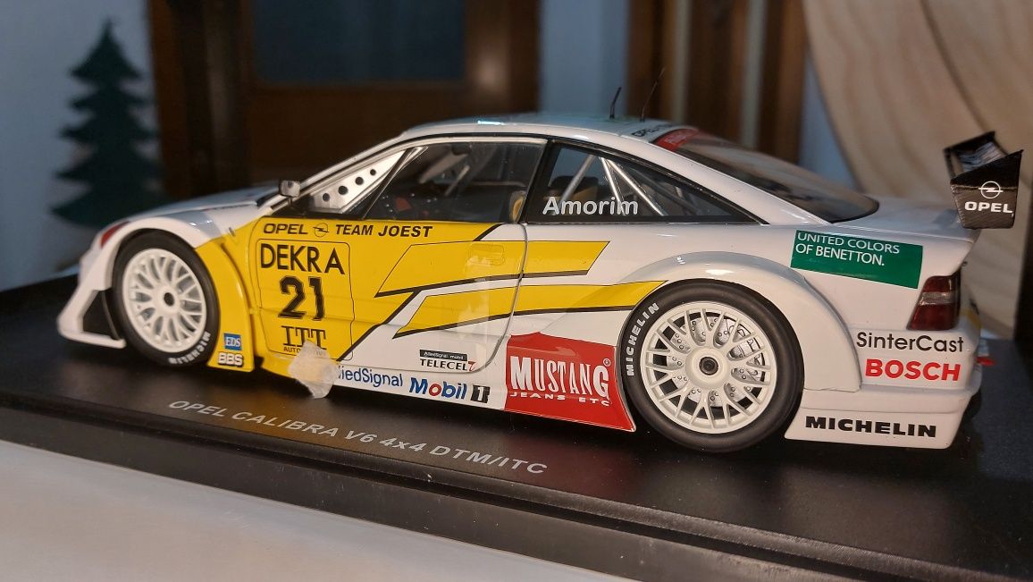 Opel calibra ni amorim 1/18