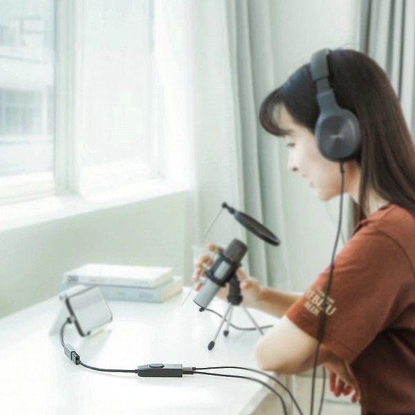 Ugreen zewnętrzna karta dzwiękowa muzyczna adapter USB - 3,5 mm mini j