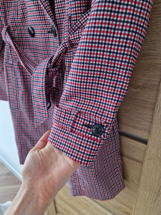 Płaszcz trencz Stradivarius w kratę pepitkę M 38 jesienno wiosenny