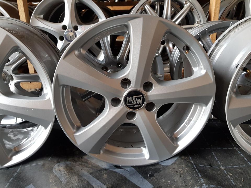 28 TSM Alufelgi OZ 5x112 8Jx17et26 Audi Vw Mercedes Seat Skoda