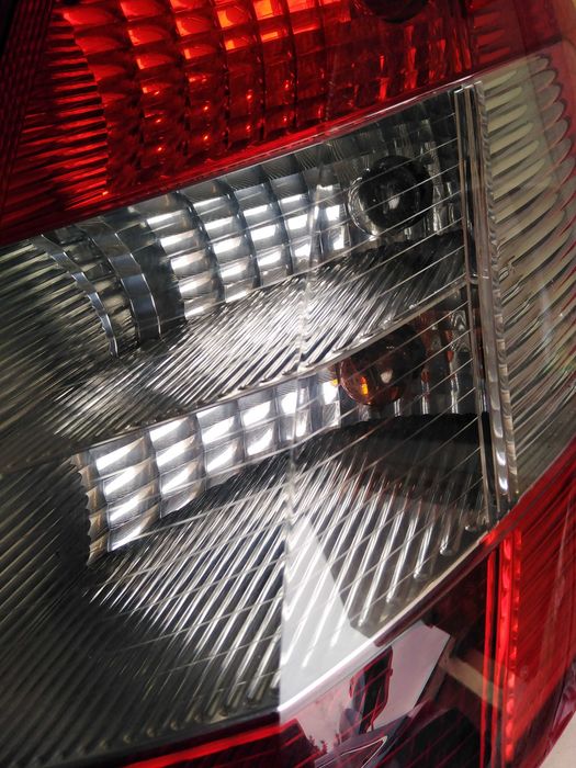 Lampa Renault Scenic 2 prawy tył.