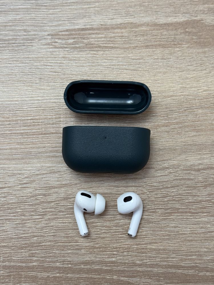 Чохол на AirPods Pro 2, різні навушники ( оригінал )