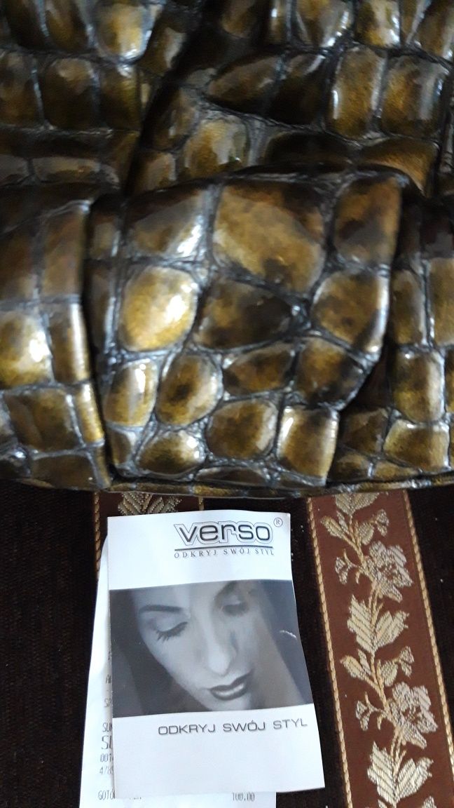 Piekna torebka verso