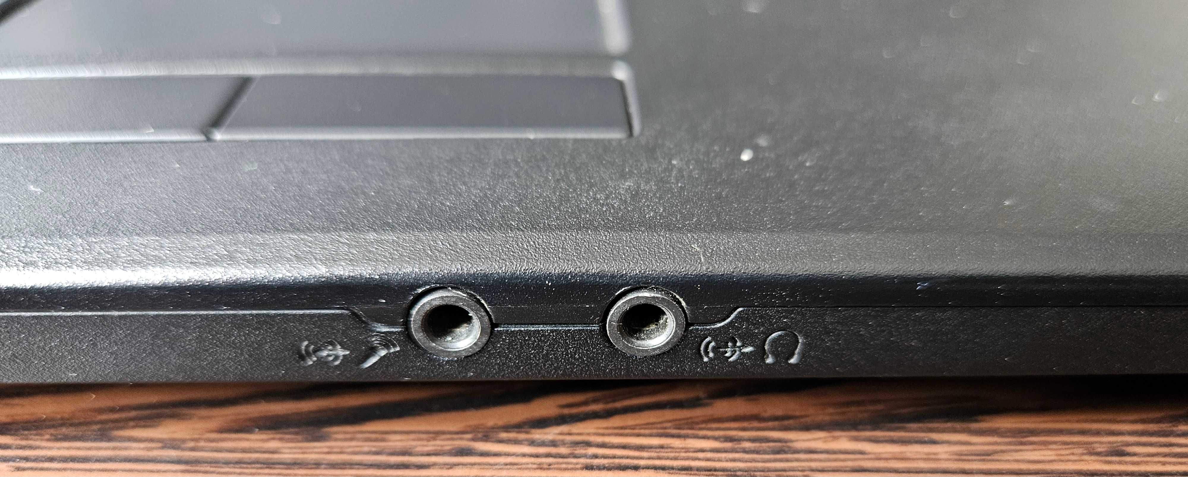 Laptop Notebook Fujitsu Siemens Amilo Li 1718