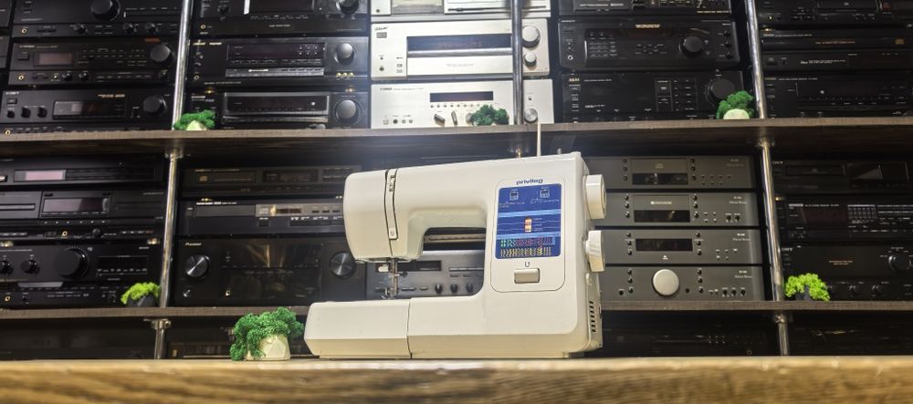 Швейна машинка Privileg 1650