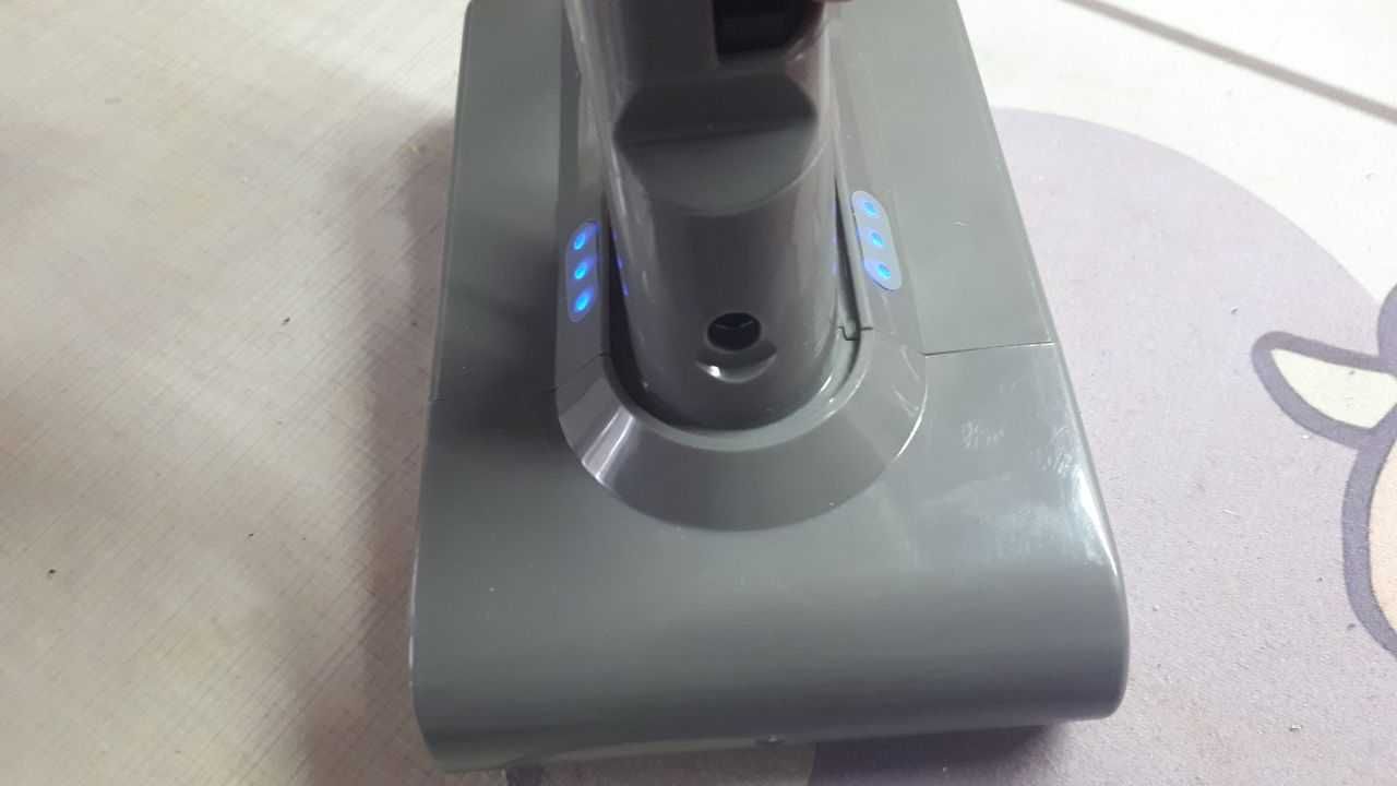 Батарея Dyson v6