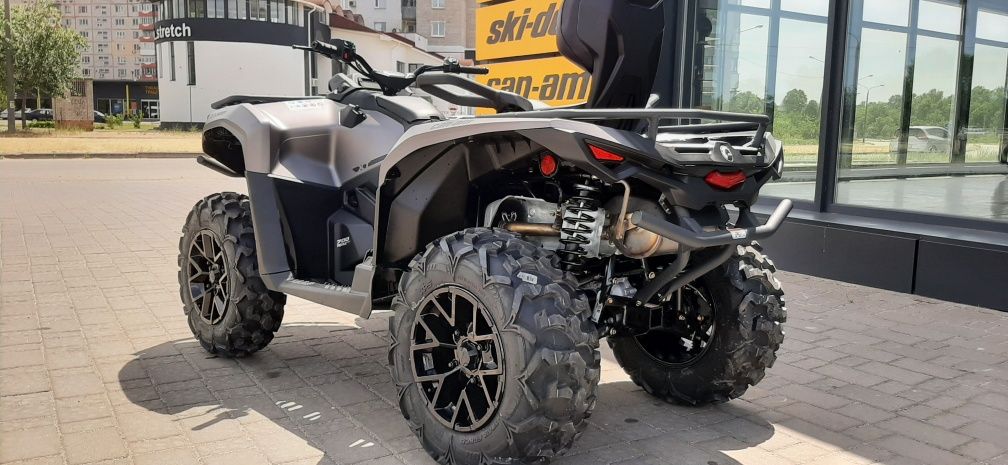 Квадроцикл BRP Outlander MAX XT 700 Platinum Satin