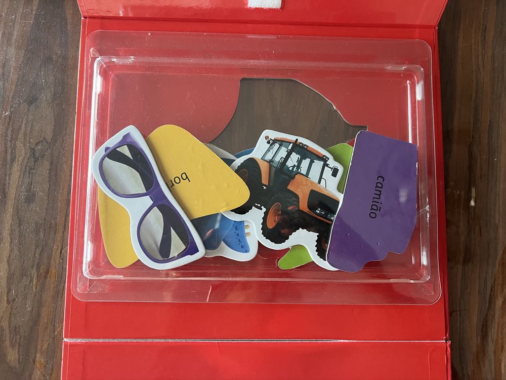 Livro puzzle Vamos aprender com as cores